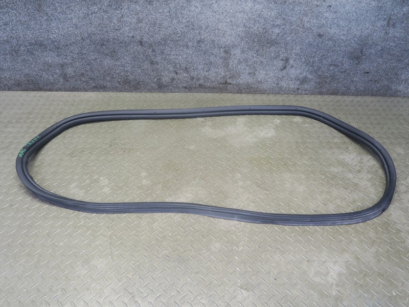 2008-2019 MASERATI GRANTURISMO M145 REARTRUNK WEATHERSTRIP RUBBER SEAL GASKET