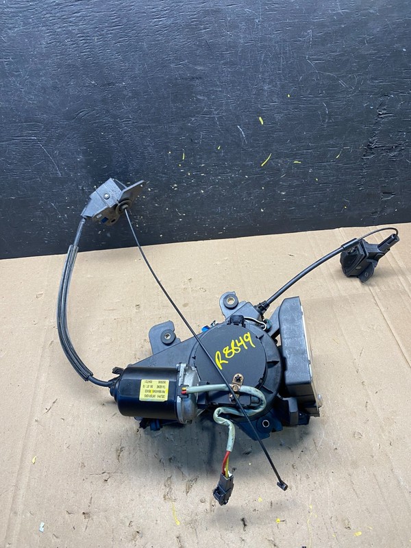 2007-2014 Kia Sedona Left Electric Power Sliding Door Motor Regulator R8849 DG