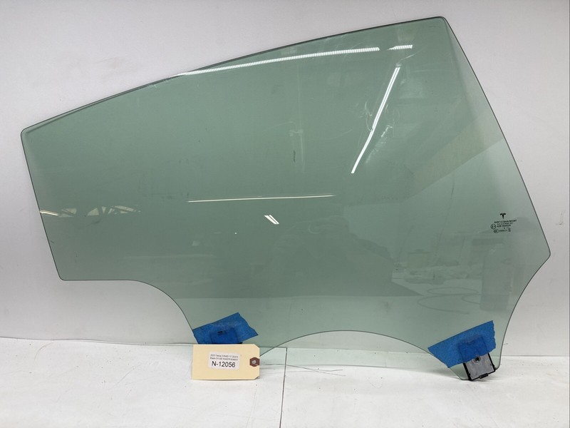 2017-2020 Tesla Model 3 M3 Rear Passenger Side Door Window Glass Right 12056 S1