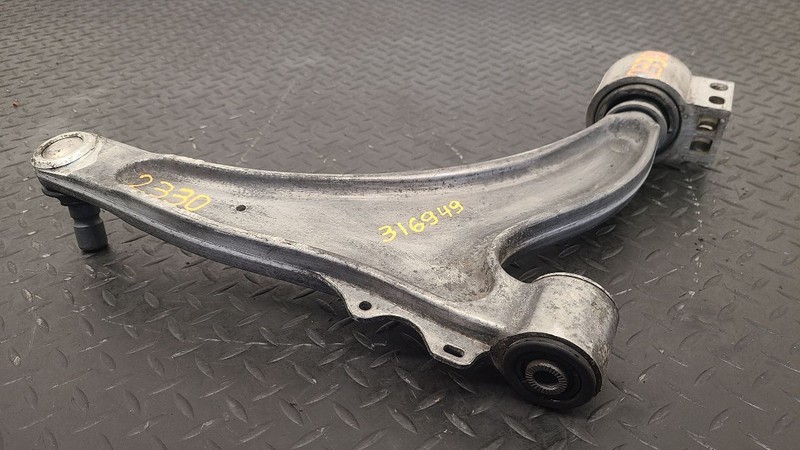 13-16 Chevrolet Malibu Front Left Driver Lower Control Arm OEM 22854825