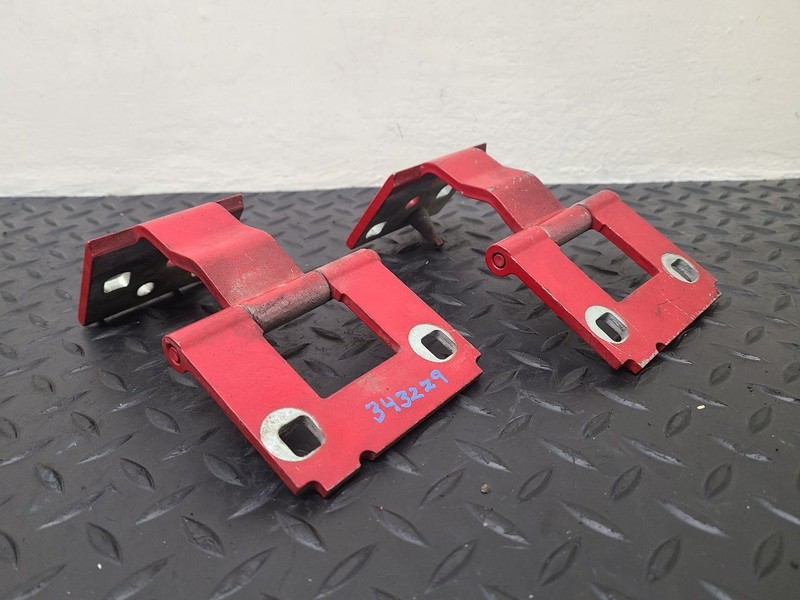98-11 Ford Ranger Super Cab Rear Right Door Hinges Red OEM F87Z-1326800-B