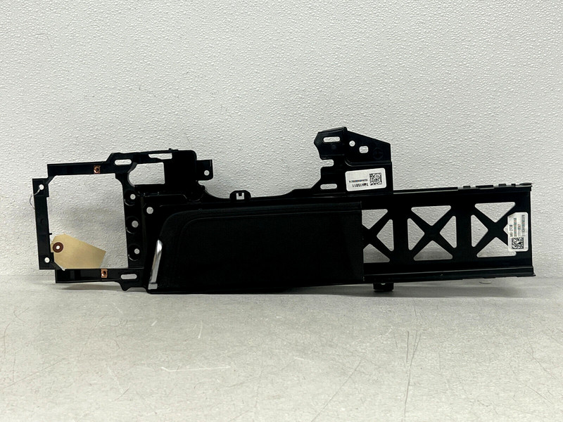 ⭐2017-2019 CADILLAC XT5 CENTER CONSOLE CUP HOLDER TRIM BRACKET ASSY OEM LOT2511