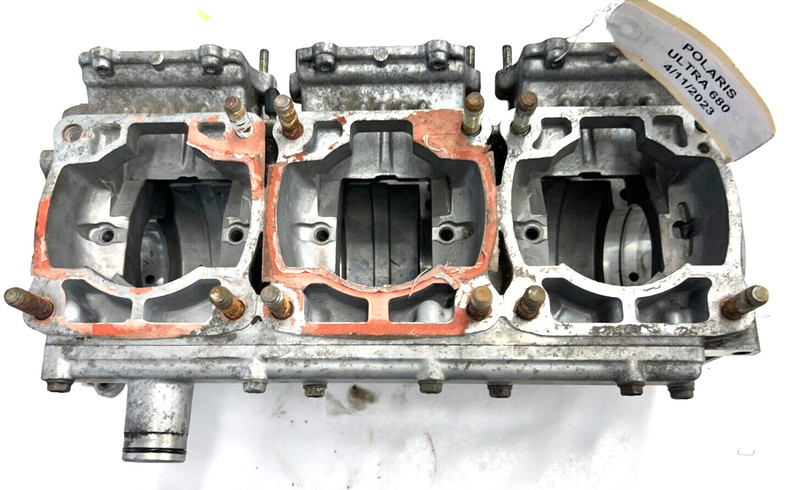 Polaris XCR 600 SP/Ultra 1996 680 SP/SKS/RMK Crank Case 3085239 GREAT SHAPE!