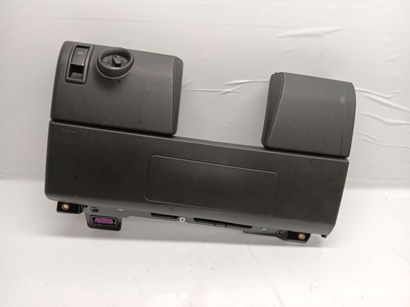 11-18 Porsche Cayenne Left Lower Dash Cover Black Leather