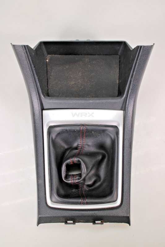 2015-17 SUBARU WRX GEAR SHIFT BEZEL TRIM 6 M/T OEM P/N 92121VA090 92121VA200