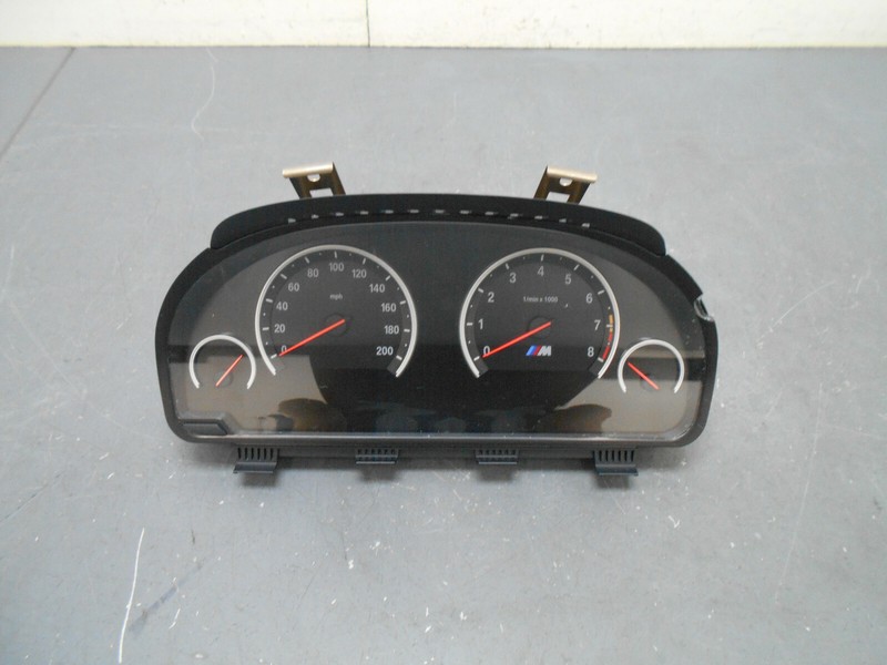 2015 12 13 14 16 BMW M6 F13 Gauge Cluster #0626 J4