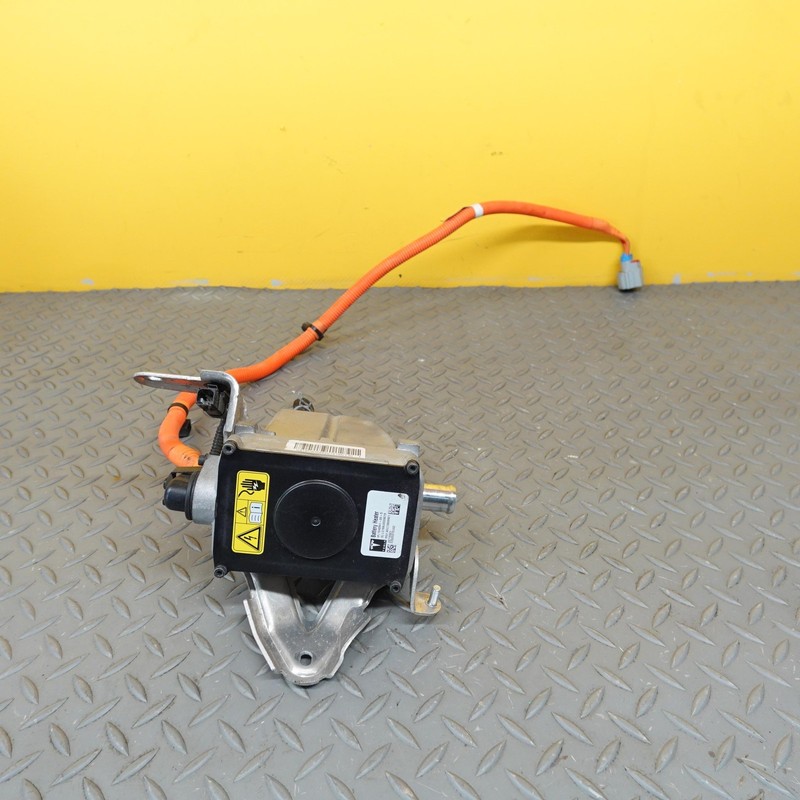 2016-2018 TESLA MODEL X ELECTRONIC BATTERY HEATER ASSEMBLY OEM 1048941-00-D