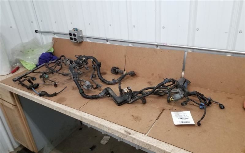 VUE 2004 Engine Wire Harness 215888