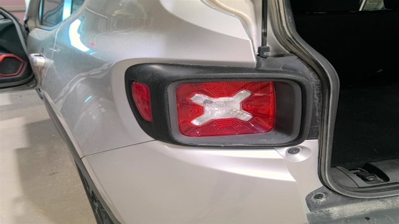 Driver Left Tail Light Incandescent Fits 15-23 RENEGADE 3478133