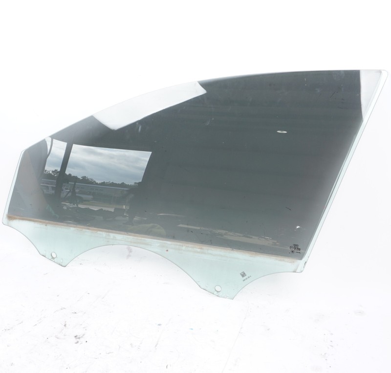 2011 - 2015 Audi A8 A8L Front Left Driver Side Door Window Glass OEM