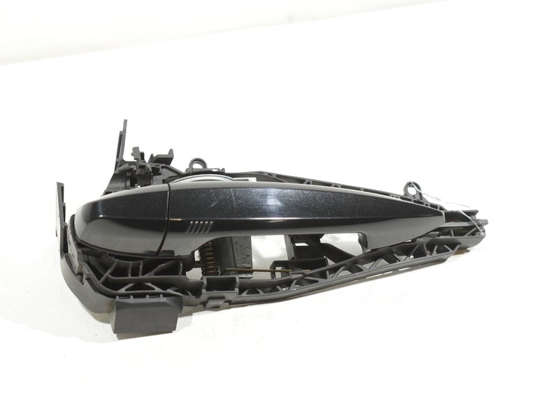 14-18 BMW F15 X5 Front Left Driver Exterior Door Handle Mount Bracket Black 475