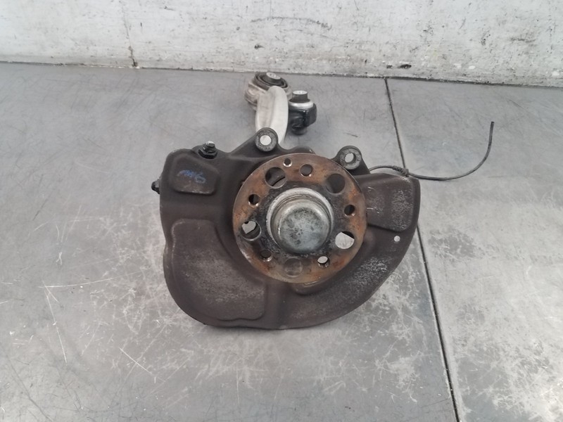 2013 Mercedes AMG E 63 Right Front Hub Knuckle Control Arm #2179 D5