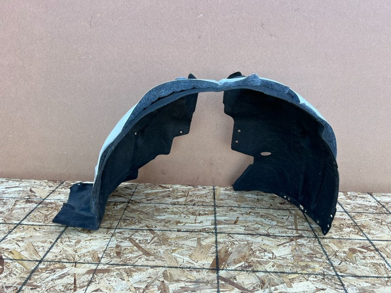 FORD MUSTANG MACH-E 21-26 OEM FRONT RIGHT PASSENGER FENDER LINER SPLASH GUARD