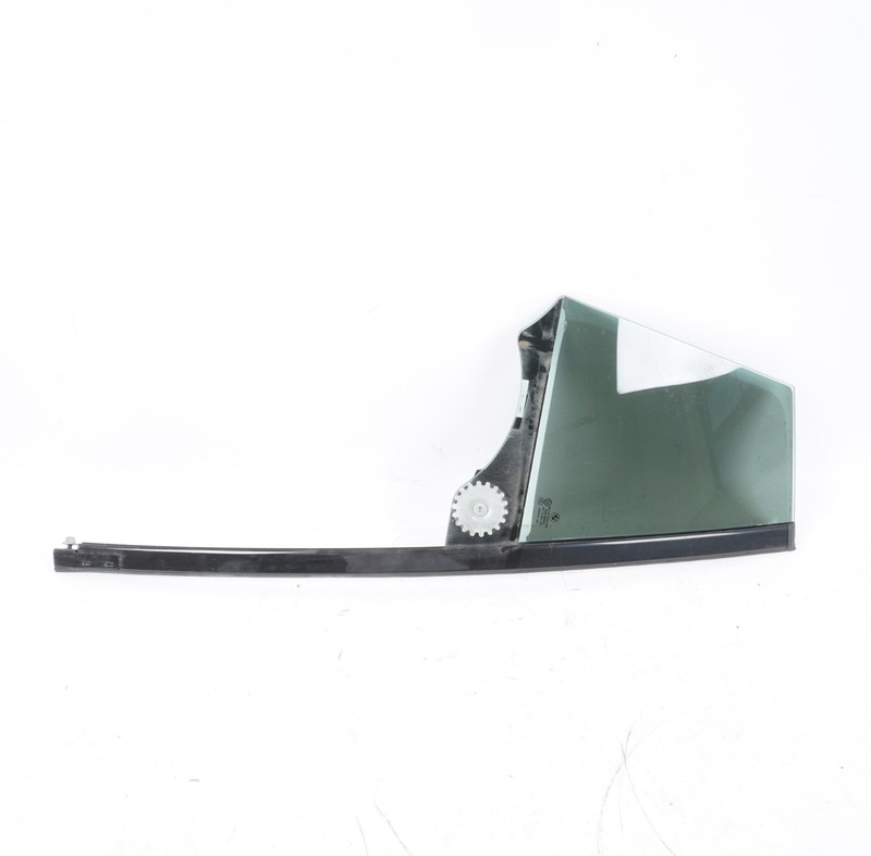 10-17 OEM BMW F07 535 550 GT RearPassenger Side Door Quarter Window Glass