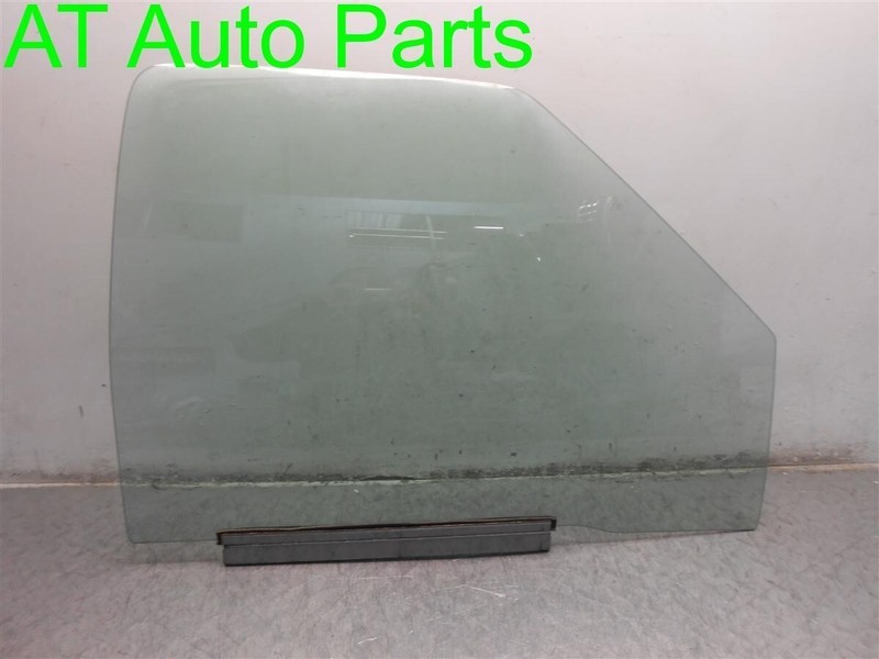 95-04 S10 BLAZER SONOMA JIMMY FRONT PASSENGER RIGHT GLASS WINDOW OEM 15724372