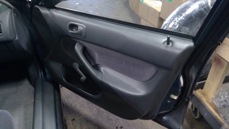 CIVIC 1998 Passenger Right Front Door Trim Panel 1711789