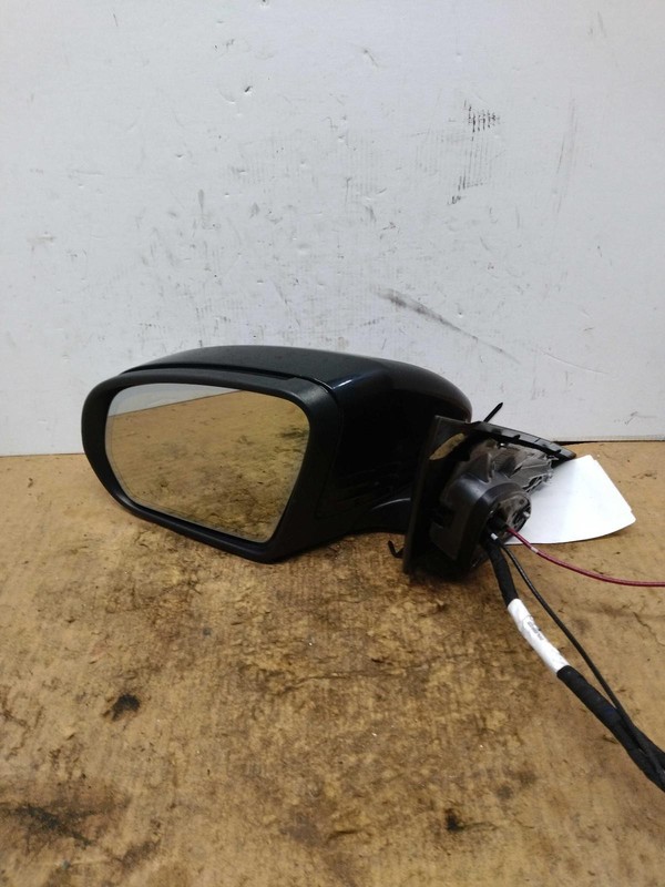 2015 Mercedes-Benz C-Class Left Door Mirror Assembly Black 148043 Used