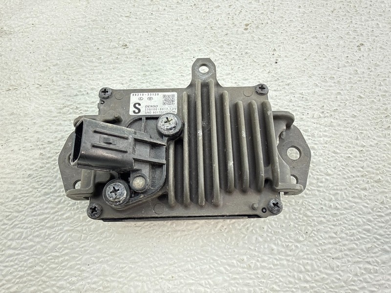19-22 TOYOTA COROLLA HATCHBACK CRUISE CONTROL DISTANCE SENSOR RADAR MODULE OEM