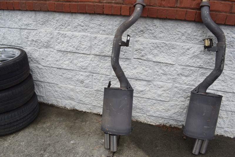BMW REAR EXHAUST MUFFLER FACTORY OEM