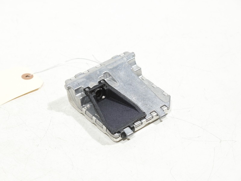 2012-2015 Mercedes-Benz ML350 Front Windshield Camera Module A0009057302 OEM
