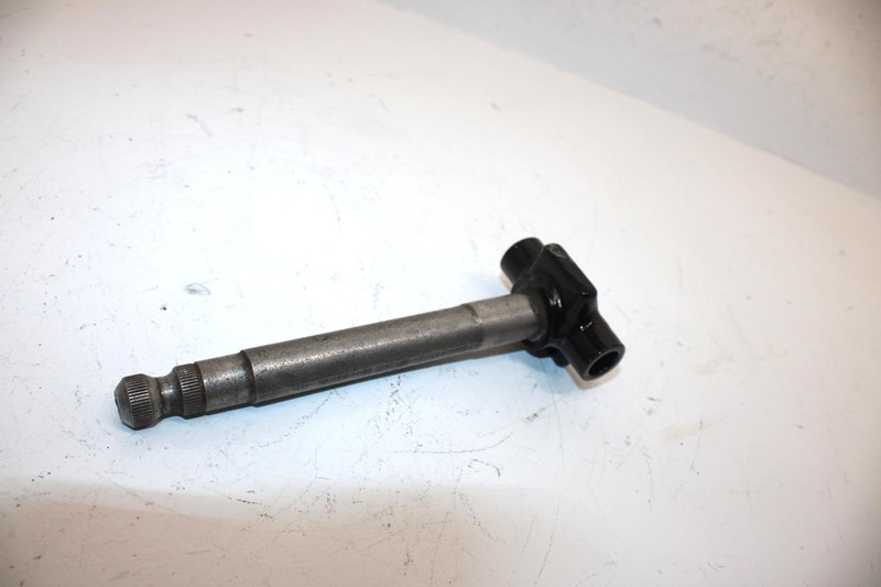 92 Polaris 440 Oem Steering Spindle 6230056-067Q2177