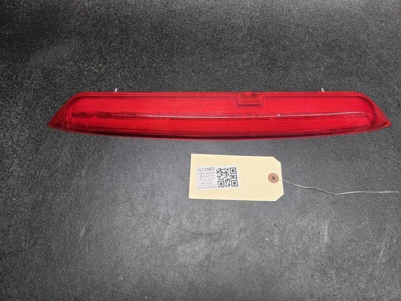 High Mount Stop Light 2022 Nissan Rogue 26590-6RA0A 2021 2023 2024 2025