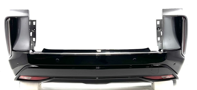 2023 Cadillac Lyriq Rear Bumper Assembly Satin Gray G9K Scratch 1 Sensor Crack
