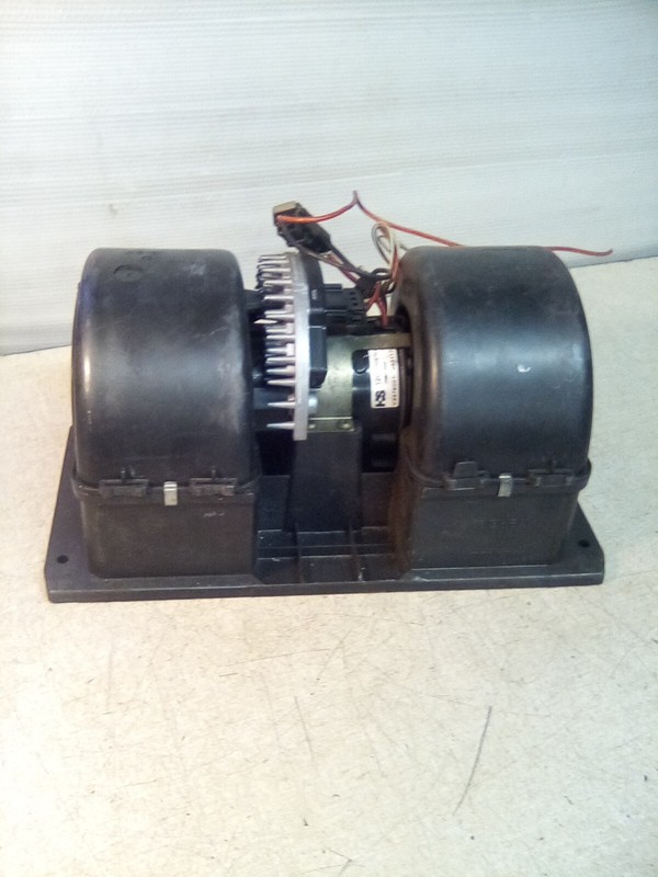 Volvo VNL V2379001, A6144, 78106 Blower Motor And Housing