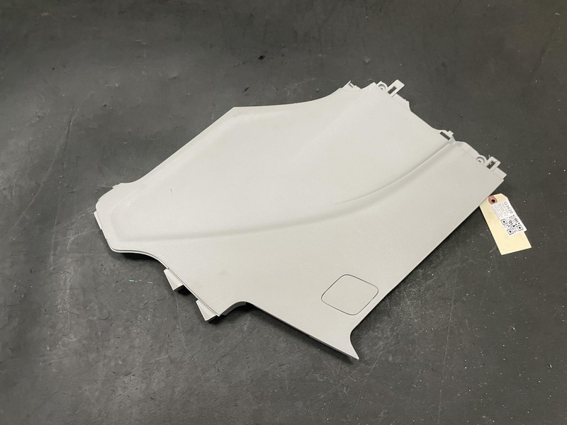 Center Console Right Side Trim Cover 2020 GMC Acadia 84615535 2021 2022 2023