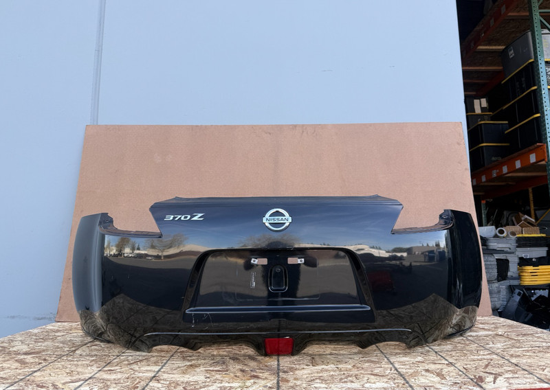 NISSAN 370Z 2009-2021 OEM REAR BUMPER COVER ASSEMBLY (BLACK)