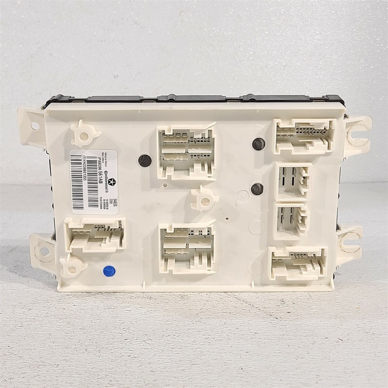 19-22 Dodge Challenger Srt Interior Cabin Fuse Box Relay Block Oem Mopar Aa7111