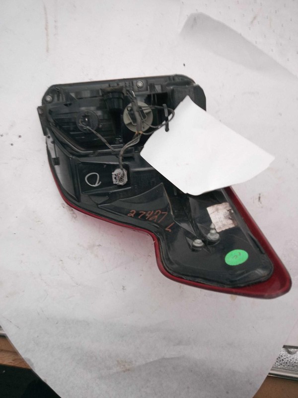 2022 Ford Explorer Left Tail Light Assembly Grey SCRATCHES 93K Miles OEM
