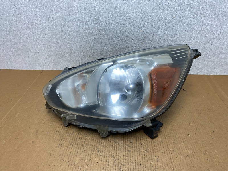 2014 - 2020 Mitsubishi Mirage Left Driver LH Halogen Headlight AE1407 DW
