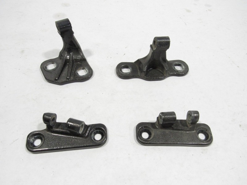 11 12 Fisker Karma 2012 Rear Left Driver Door Upper Lower Hinges |@2