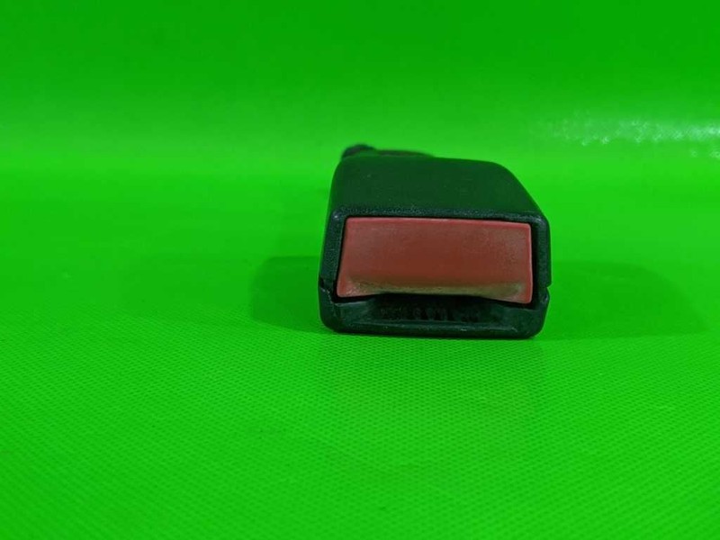11-16 F250SD F350SD PASSENGER RIGHT FRONT SEAT BELT BUCKLE OEM 4009-57