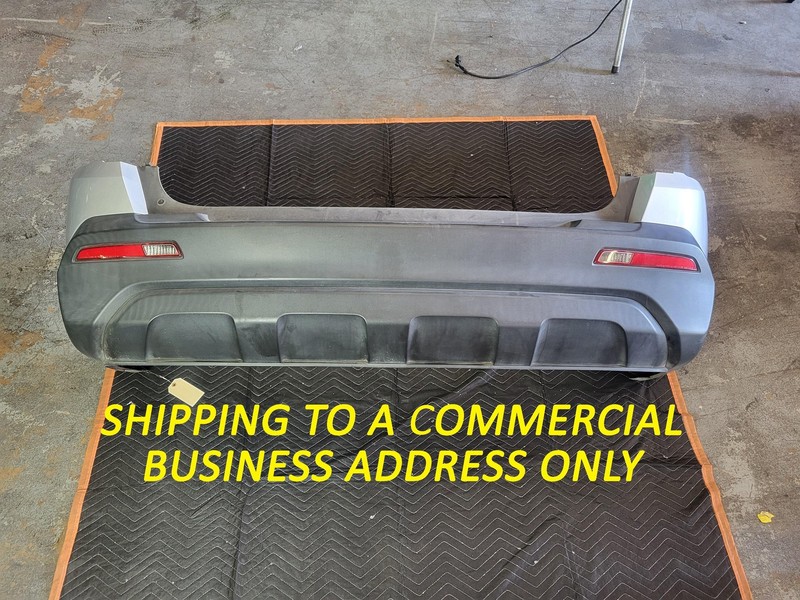 KIA SORENTO 2022 2.5L 2WD Rear Bumper Cover USED OEM 21-24