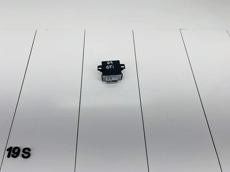 06-09 VOLKSWAGEN GTI HEADLIGHT LEVELING SYSTEM CONTROL COMPUTER MODULE OEM