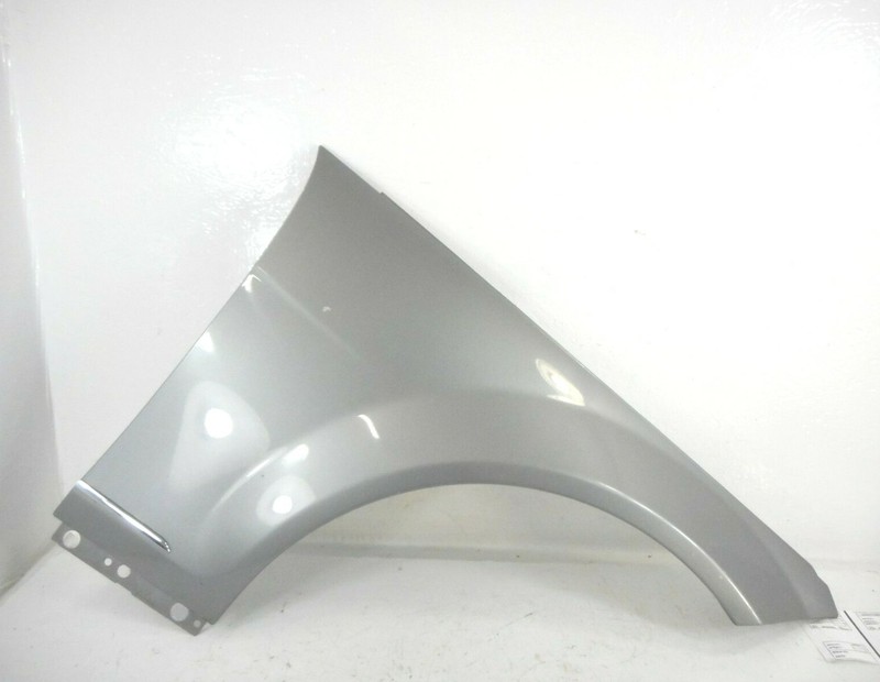 Mercedes-Benz C300 Fender Passenger Right OEM 2008-2014