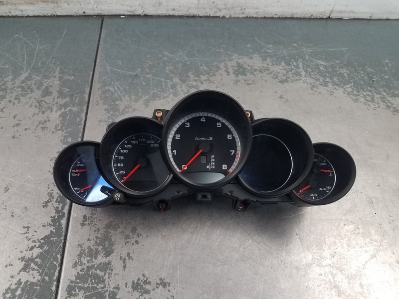 2015 Porsche 911 Turbo S 991 Gauge Cluster #0222 LL6
