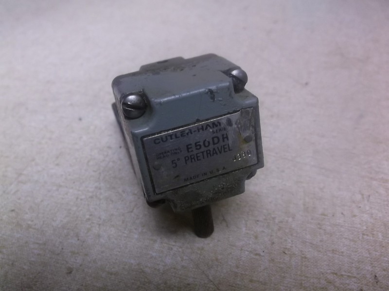 Cutler Hammer Operating Head E50DK 5 Degree Pretravel *FREE SHIPPING*