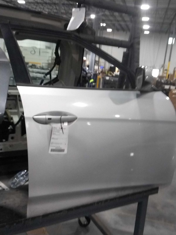 2015 Hyundai Veloster Right Door Silver 574994 Used 103K Miles