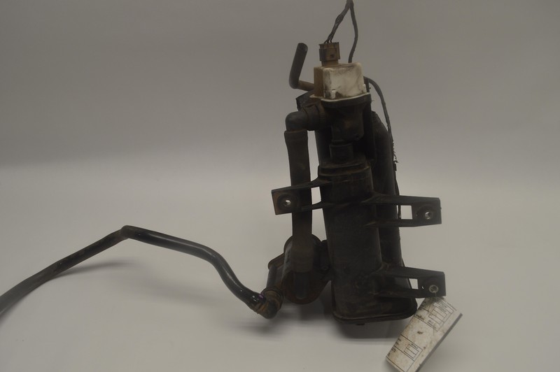 2003-2008 BMW Z4 ROADSTER E85 FUEL EVAPORATOR CHARCOAL VAPOR CANISTER OEM