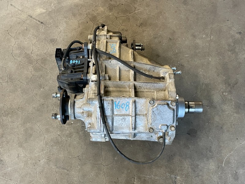 10 11 12 13 Lexus GX460 Transfer Case Assembly 4.6L AWD 1608 OEM