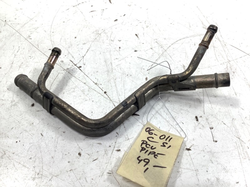 06-011 Honda Civic SI PCV Breather Pipe 17137-RRA-A00 OEM