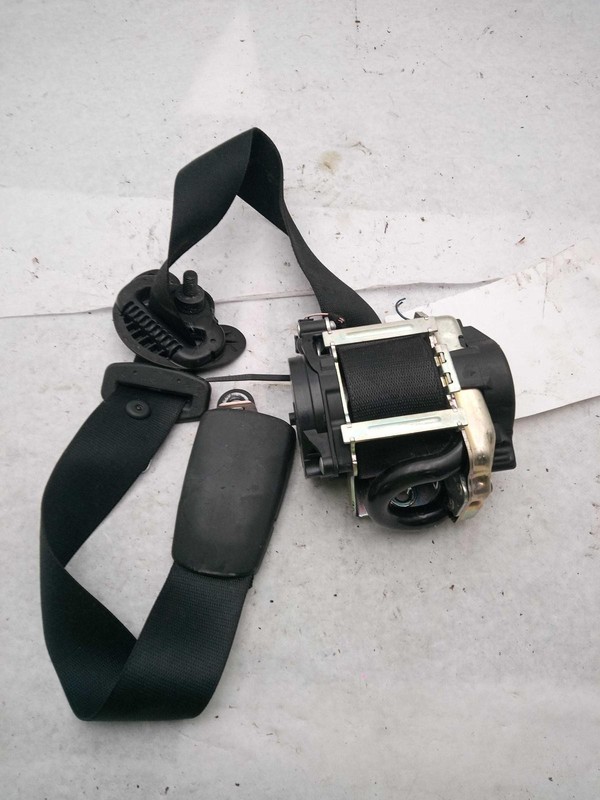 2015 MINI COOPER GREEN OEM Seat Belt Front Left 72117317757 130K Miles