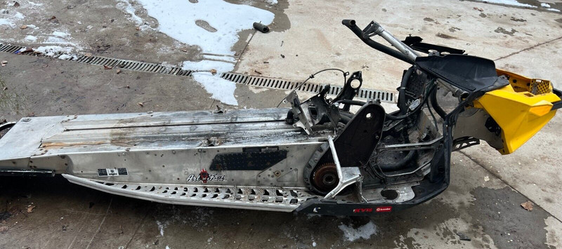 Ski-doo REV XP 600 800 Carcus Frame 2008+
