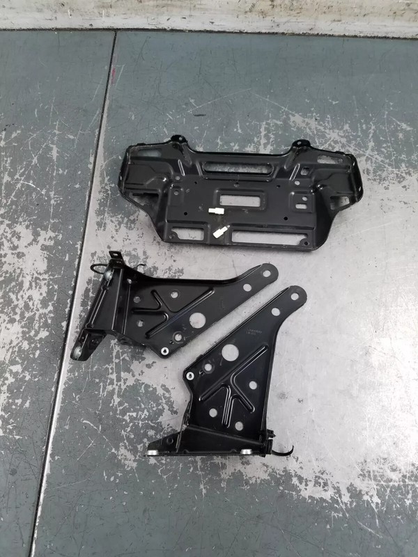 2018 17 - 23 Harley Davidson Street GlideFairing Brackets #5493 V4