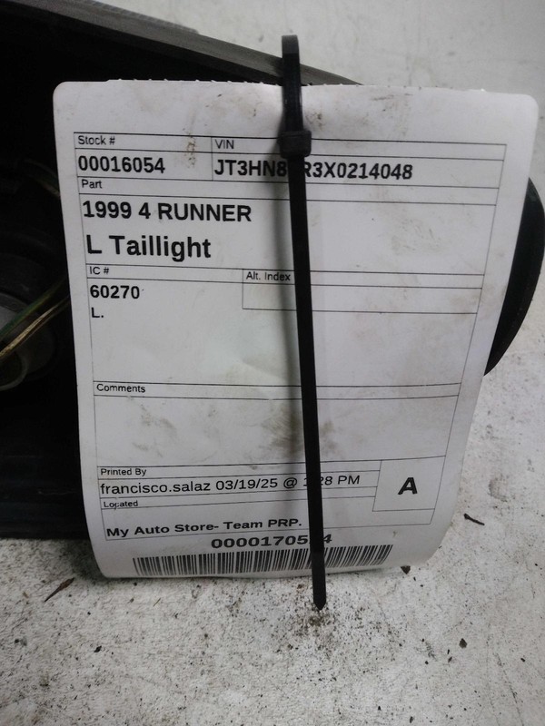 Used Left Tail Light Assembly fits: 1999 Toyota 4 runner Left Grade A