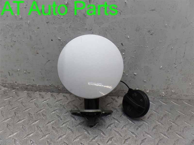 2006 BUICK RENDEZVOUS FUEL FILLER DOOR