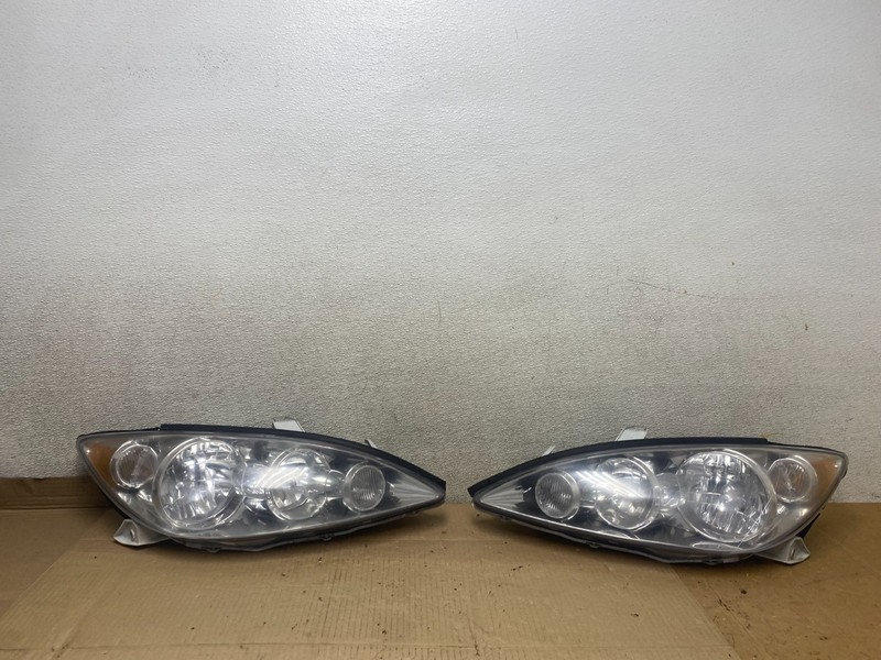 2005 to 2006 Toyota Camry Left+Right Side Set Halogen Headlights U2884 DW